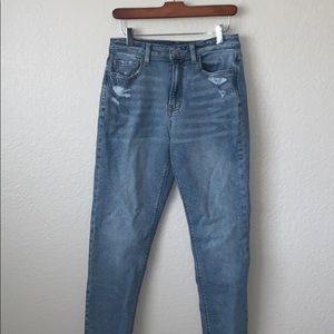 American Eagle mom jeans